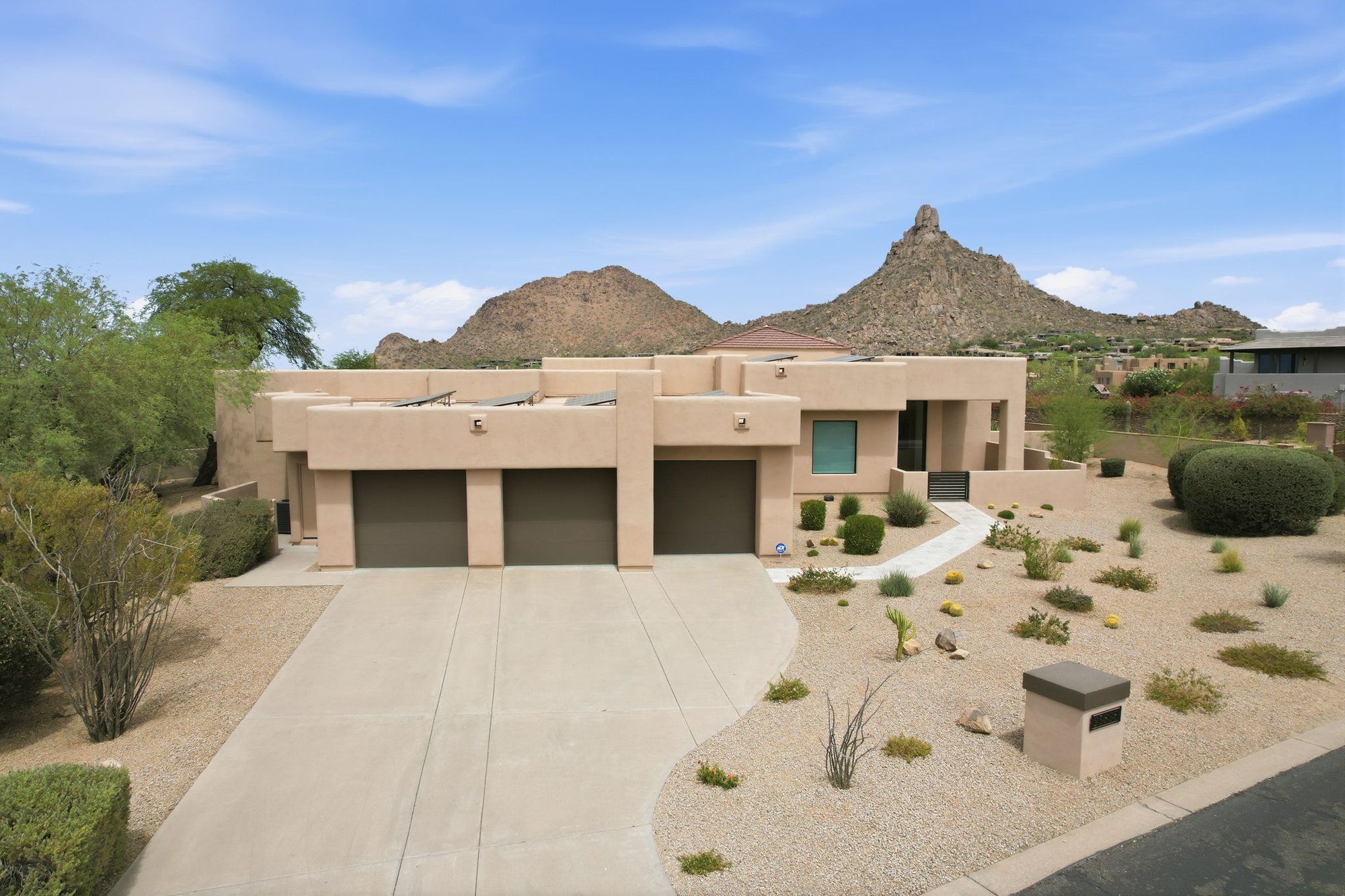 25838 N 104th Pl, Scottsdale, AZ, front of the home with Pinnacle Peak in the background
