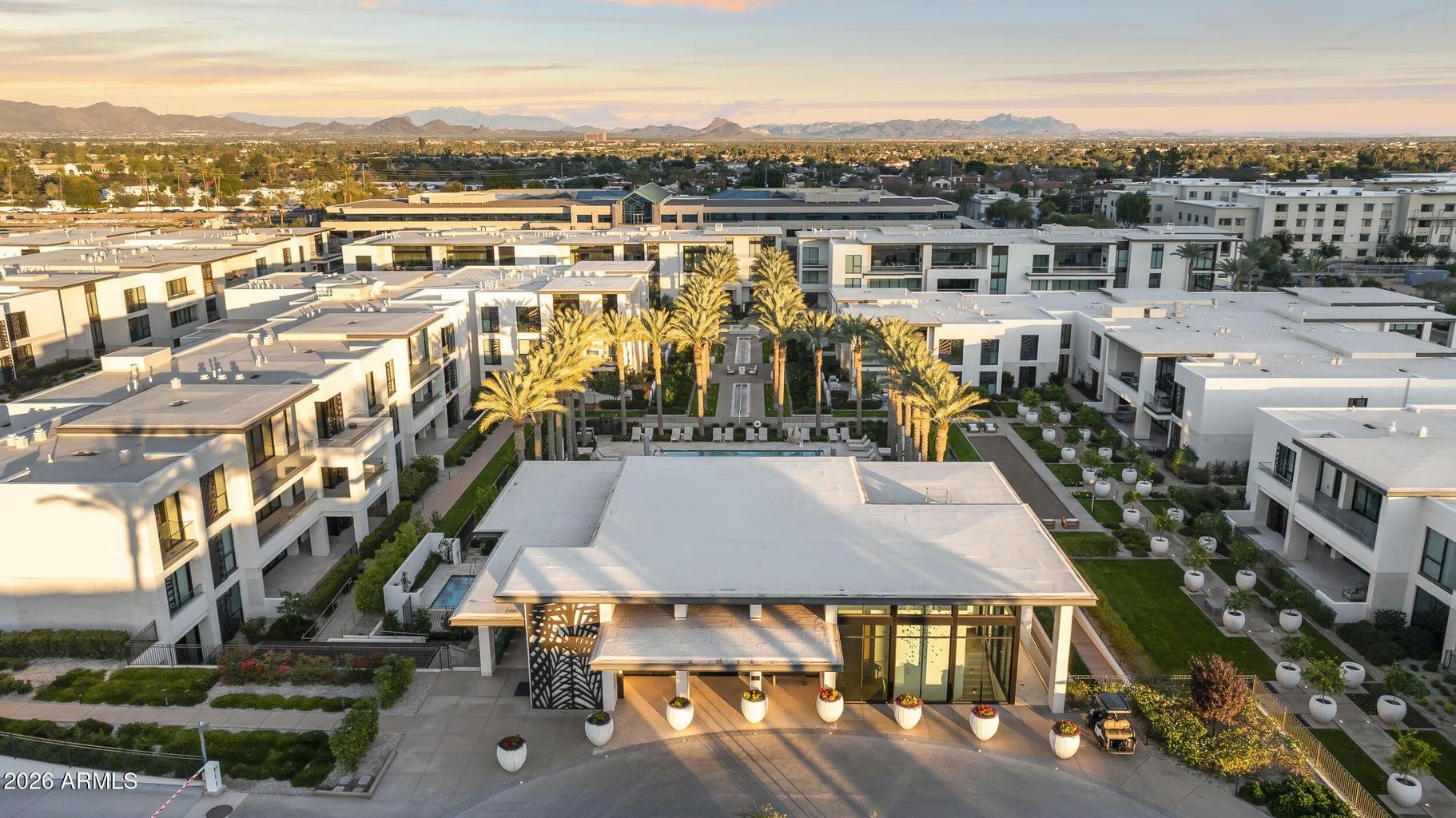 Aerial view of The Ritz-Carlton Residences community grounds
