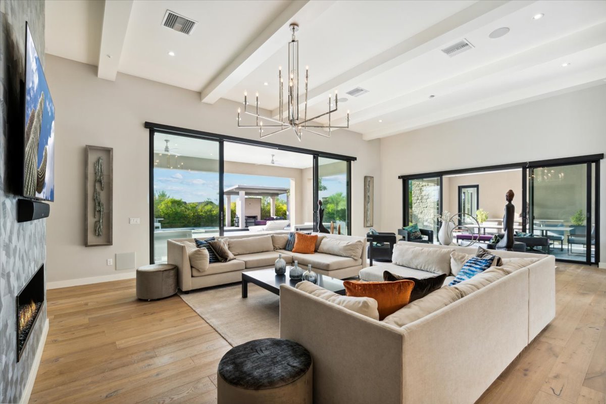 Living room interior in the White Horse community, North Scottsdale